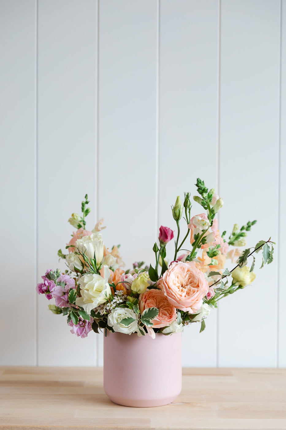 Vase Arrangement — Classic - FLOWER  BAR CO.