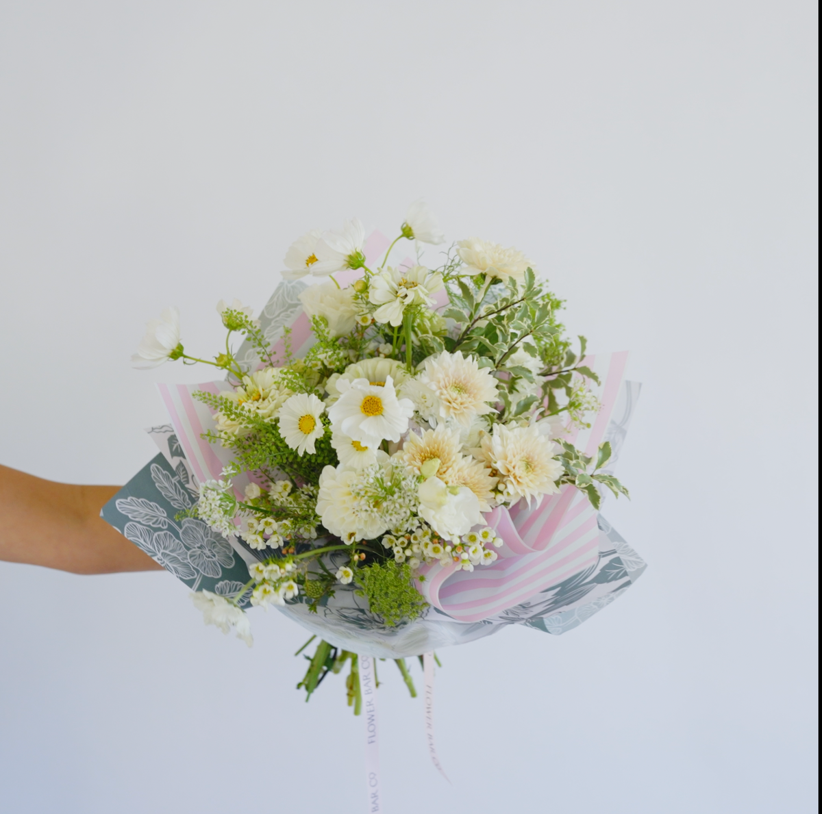 Classic neutral handteid bouquet flower arrangement flower bar co midway utah florist
